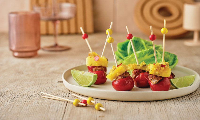Recipe: Mini capsicums with pork and pickled pineapple - SALIFE