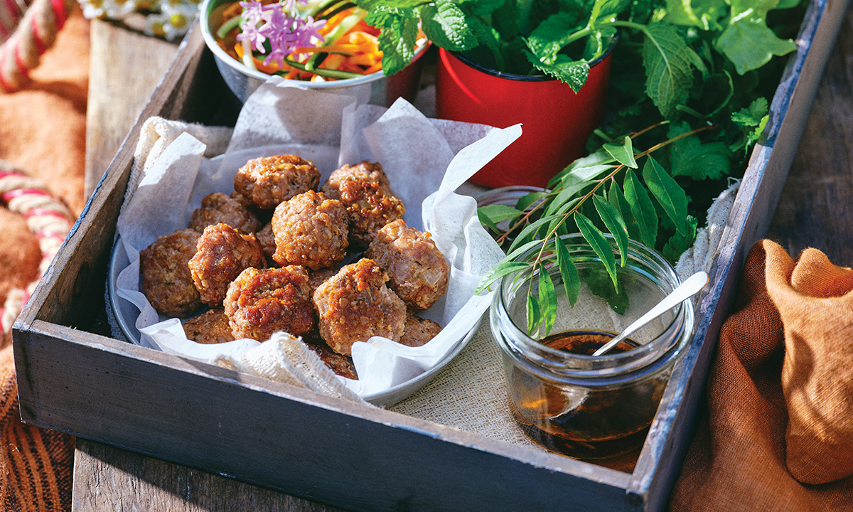 Recipe Bun cha with sweet sour eggplant relish and vegetable