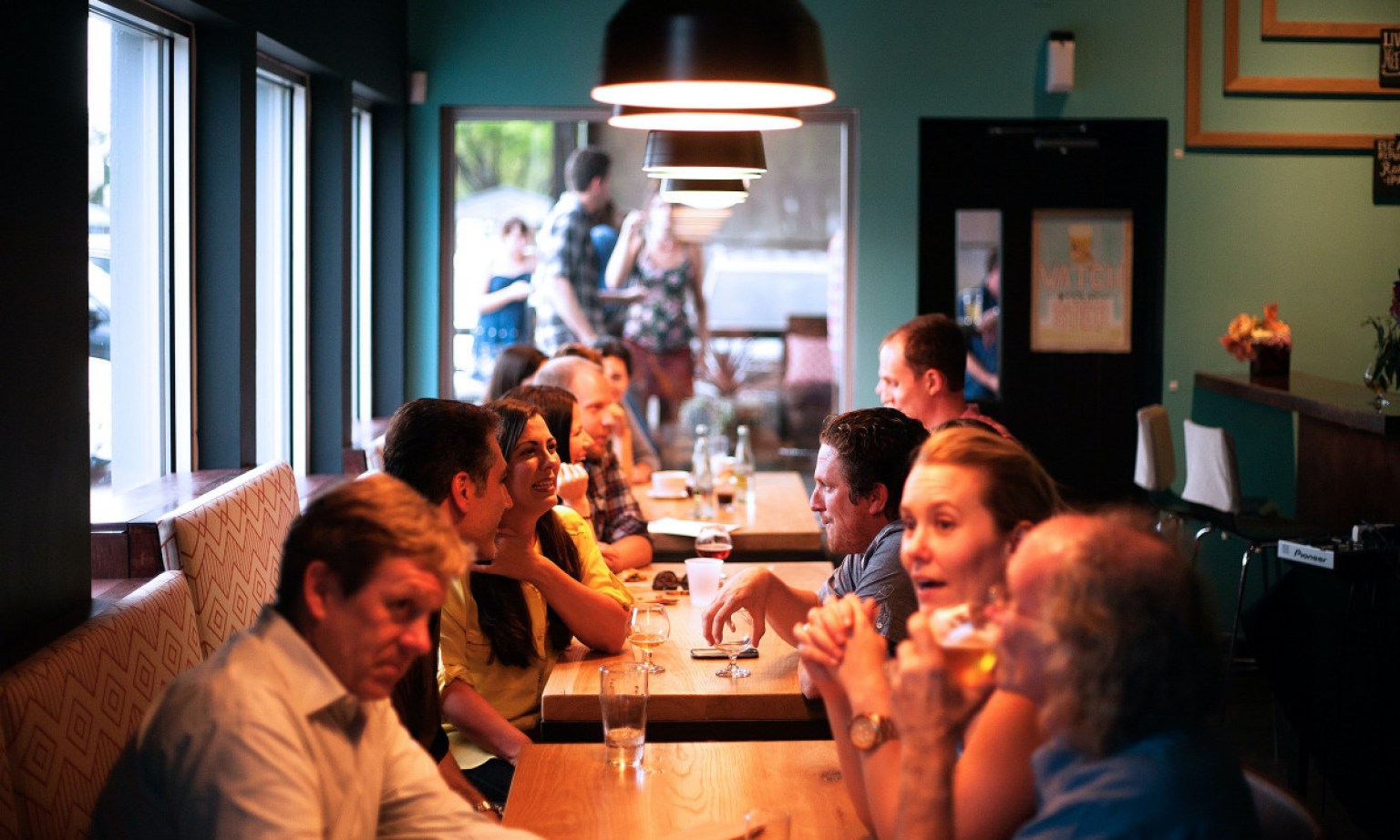 the-ambient-menu-the-only-guide-to-quiet-restaurants-in-sa-salife